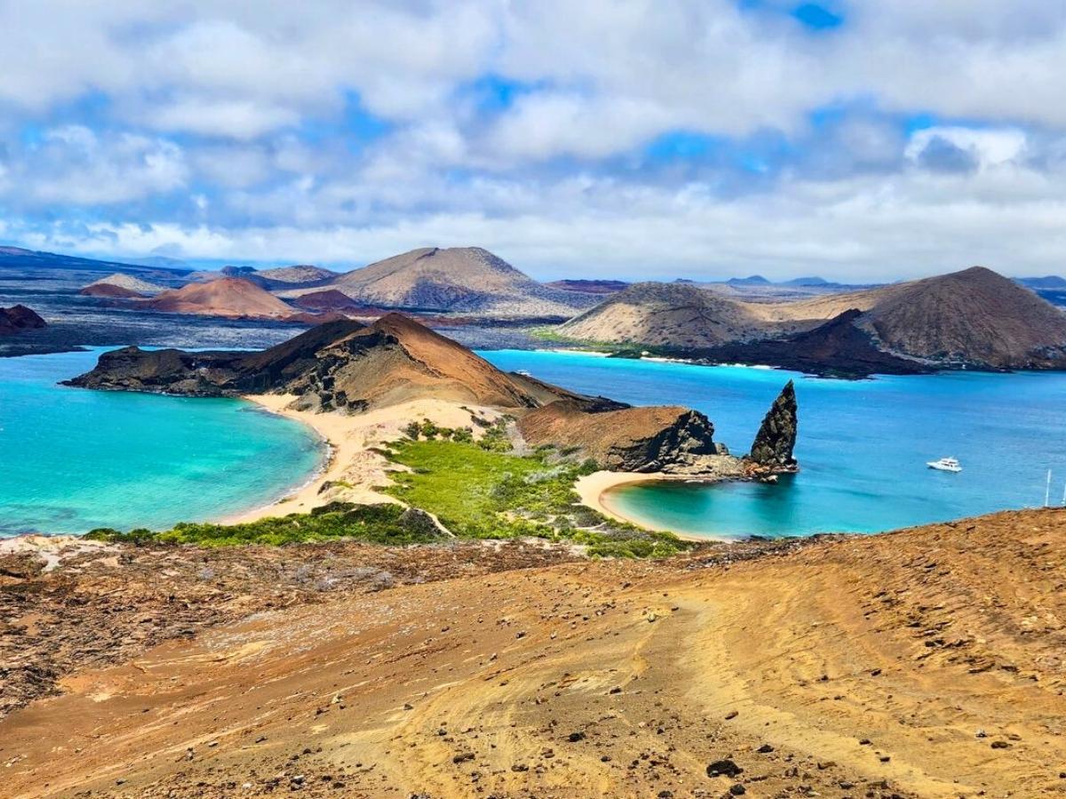 Bartolome Island Tour: An Amazing Day Trip In The Galápagos