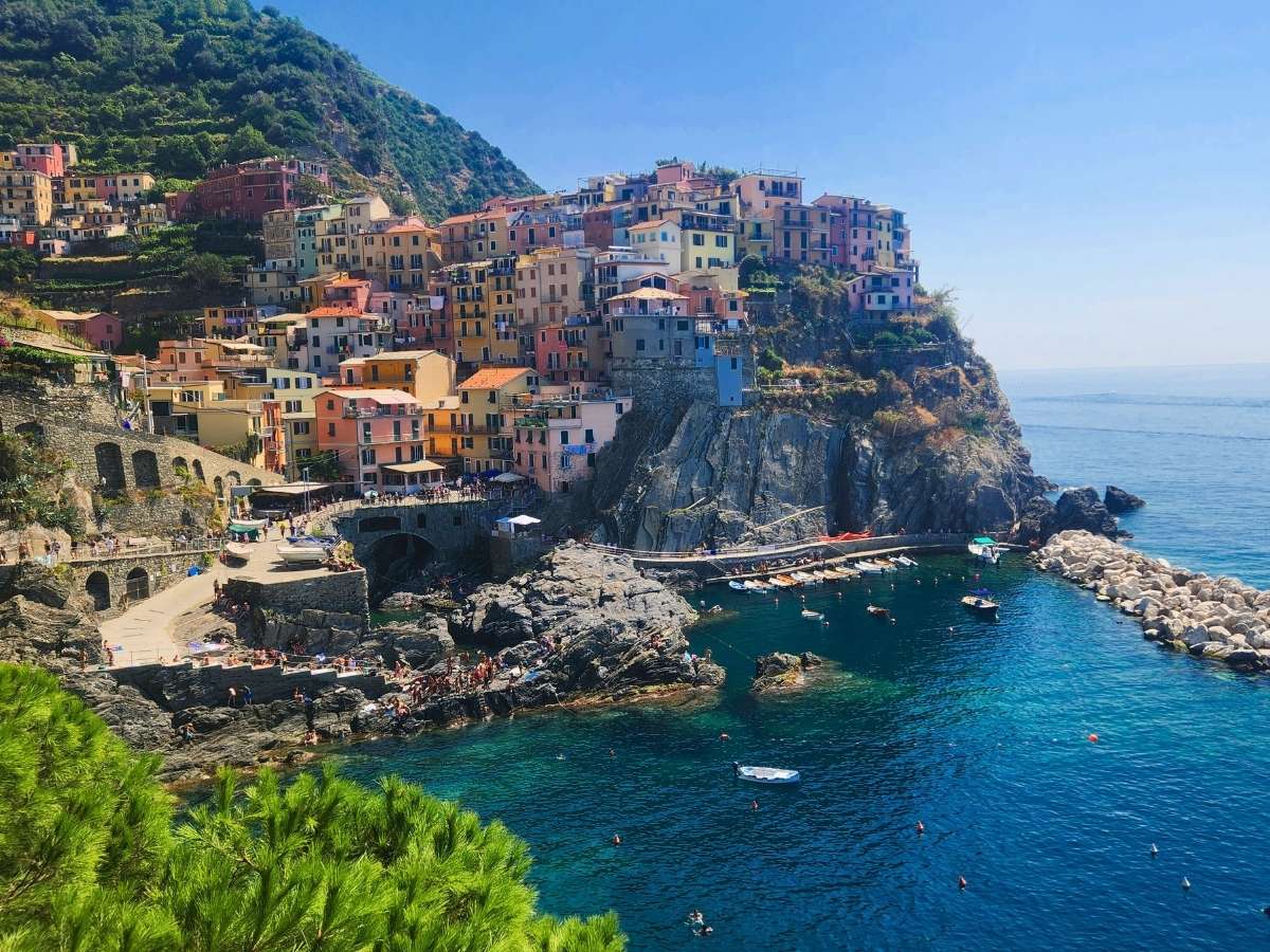 From Wine Tasting To Scenic Hikes: 7 Amazing Things To Do In Manarola